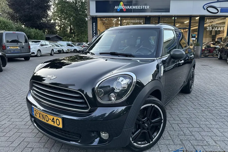 MINI Countryman (2012)
