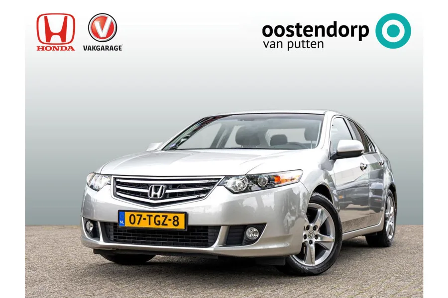 Honda Accord (2012) — foto 1
