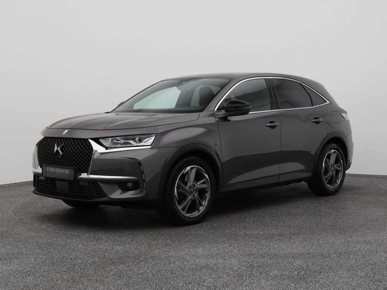 DS 7 (2021) — foto 1