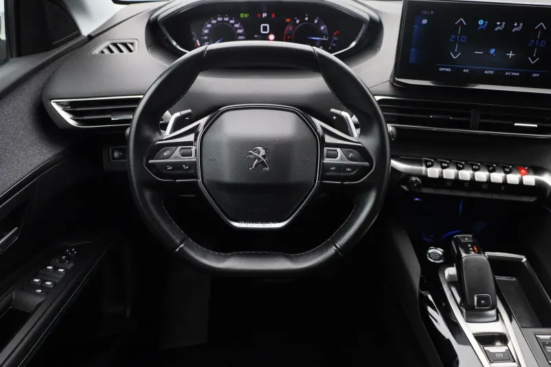 Peugeot 3008 (2021)