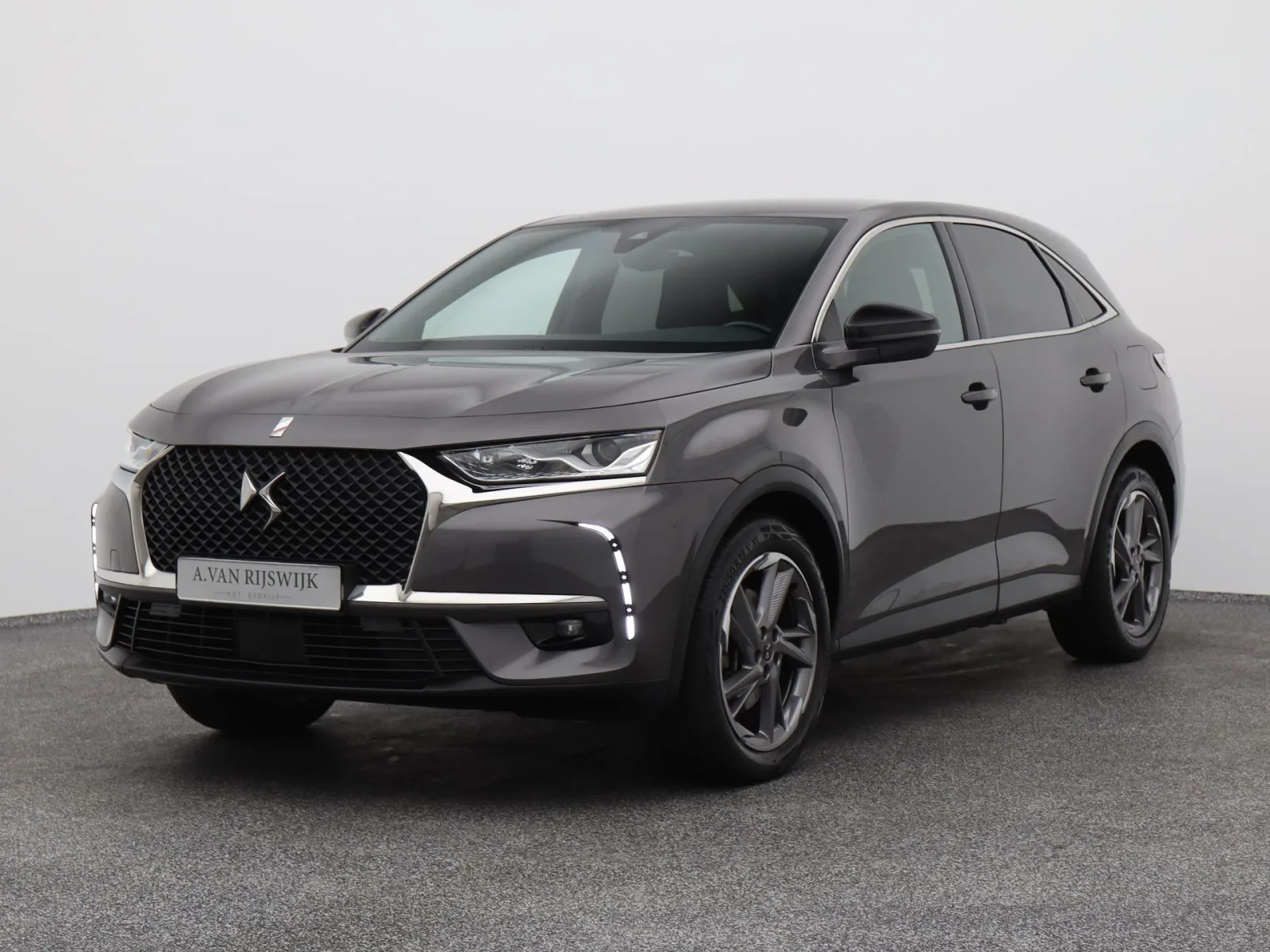 DS 7 (2022) — foto 1