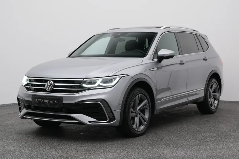 Volkswagen Tiguan (2023)