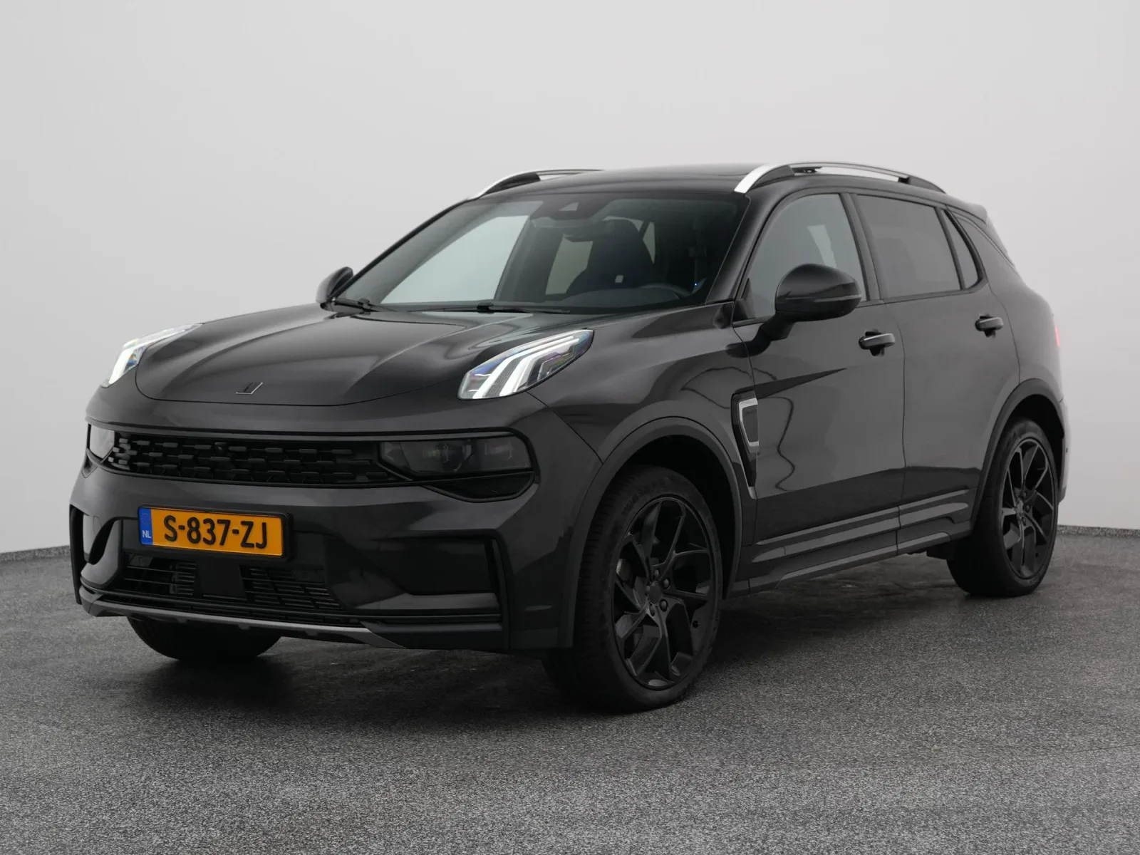 Lynk & Co 01 (2023) — foto 1