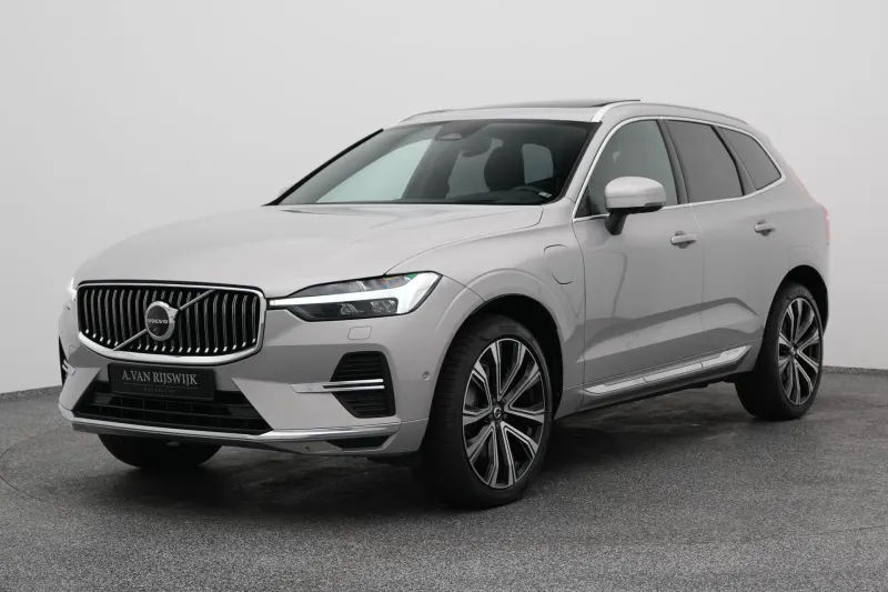 Volvo XC60 (2024)