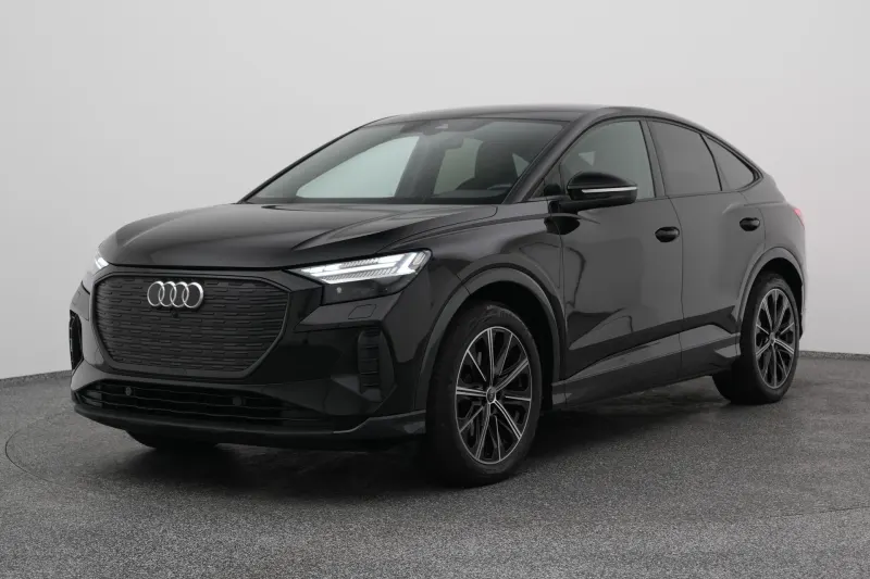 Audi Q4 (2022)