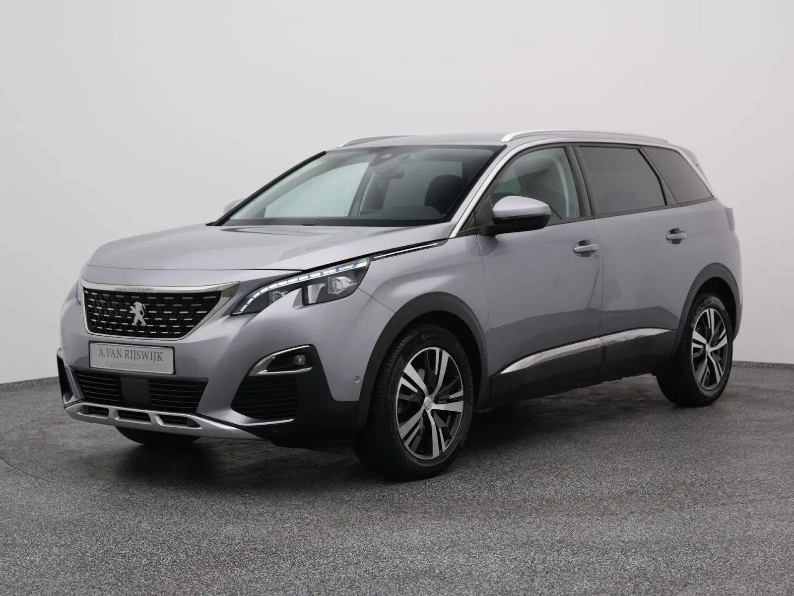 Peugeot 5008 (2021) — foto 1