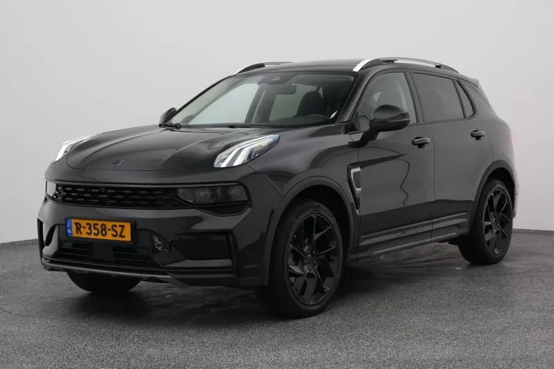 Lynk & Co 01 (2022)