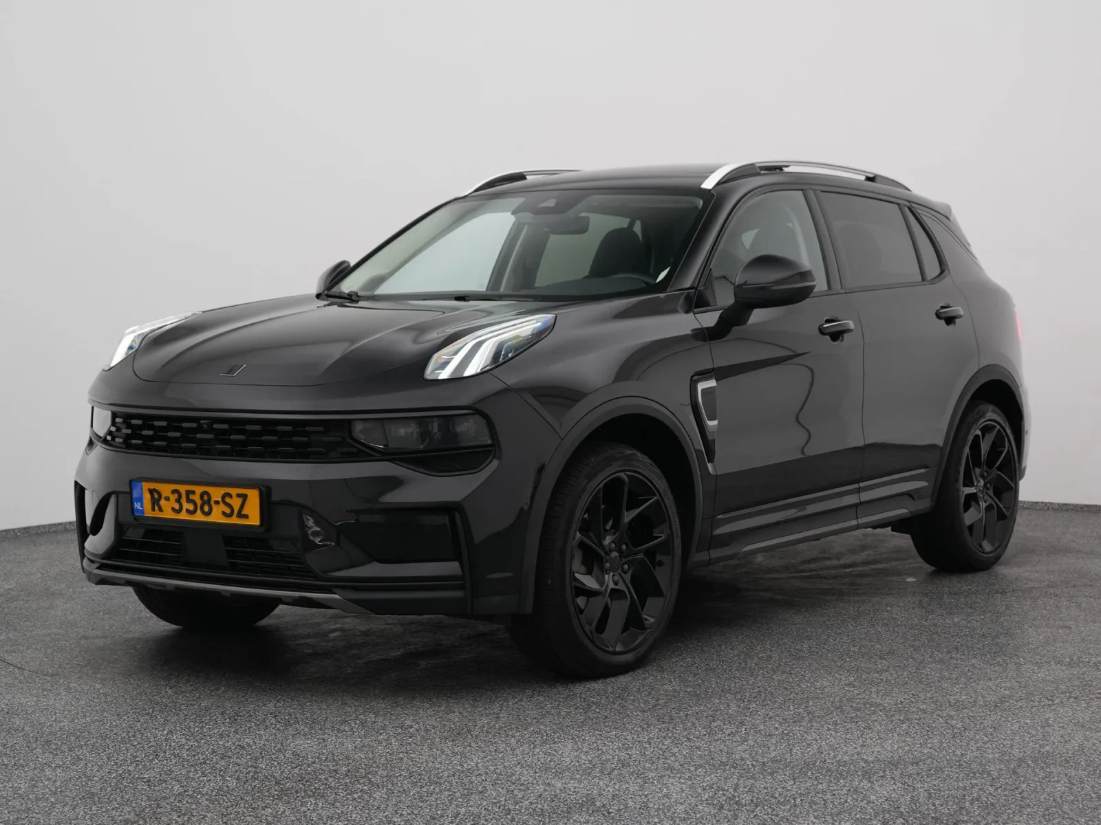 Lynk & Co 01 (2022) — foto 1