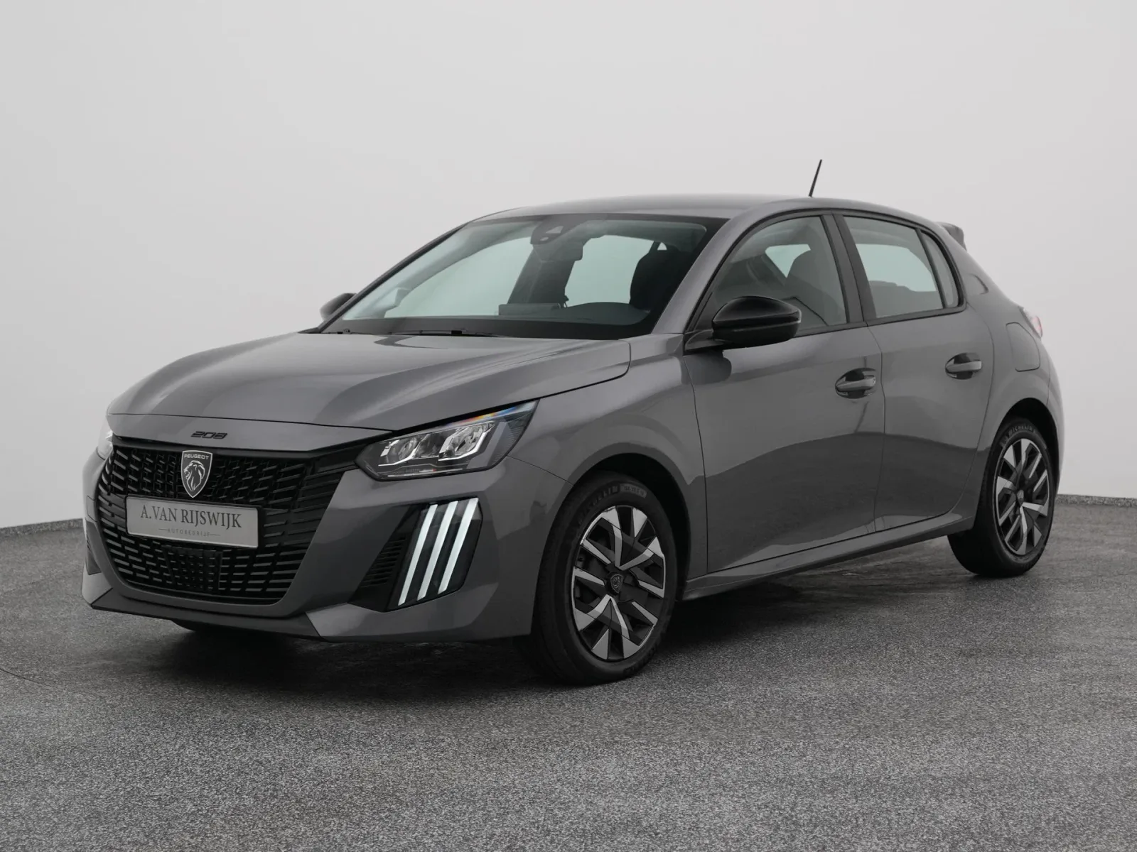 Peugeot 208 (2024) — foto 1