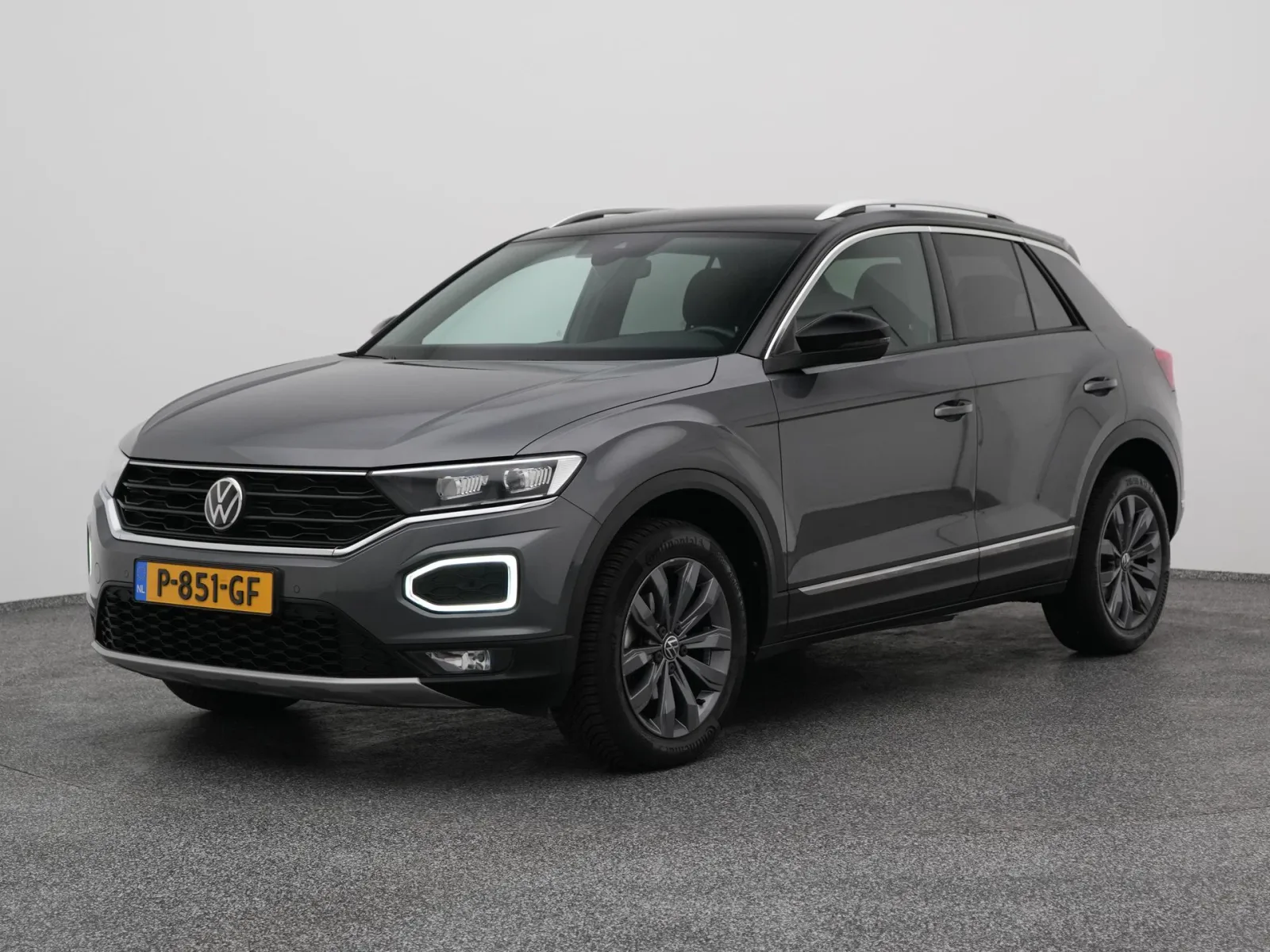 Volkswagen T-Roc (2022) — foto 1
