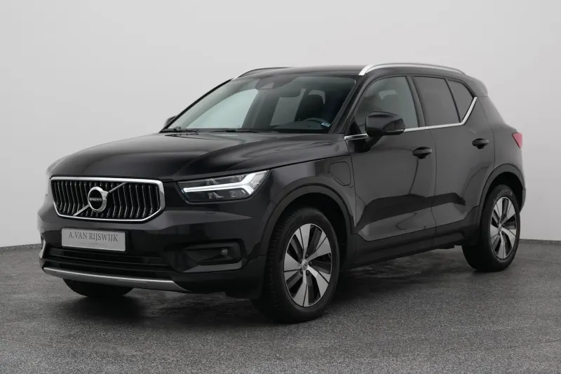 Volvo XC40 (2022)