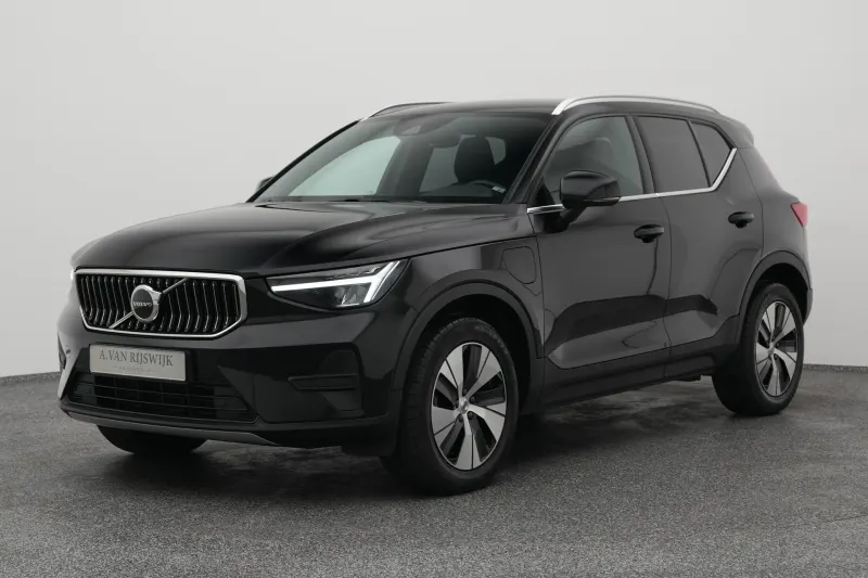 Volvo XC40 (2022)