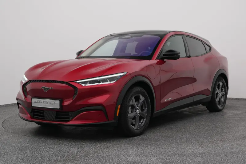 Ford Mustang (2023)