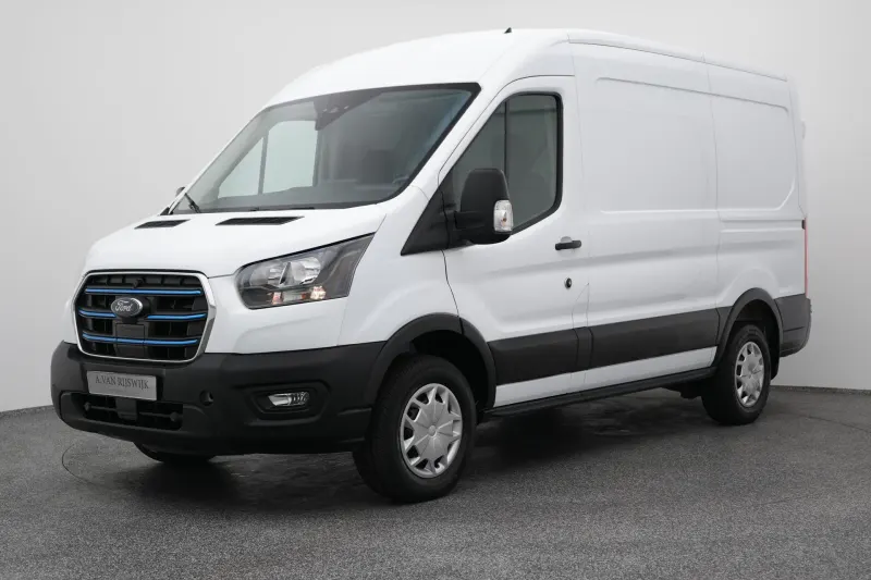 Ford E-Transit (2023)