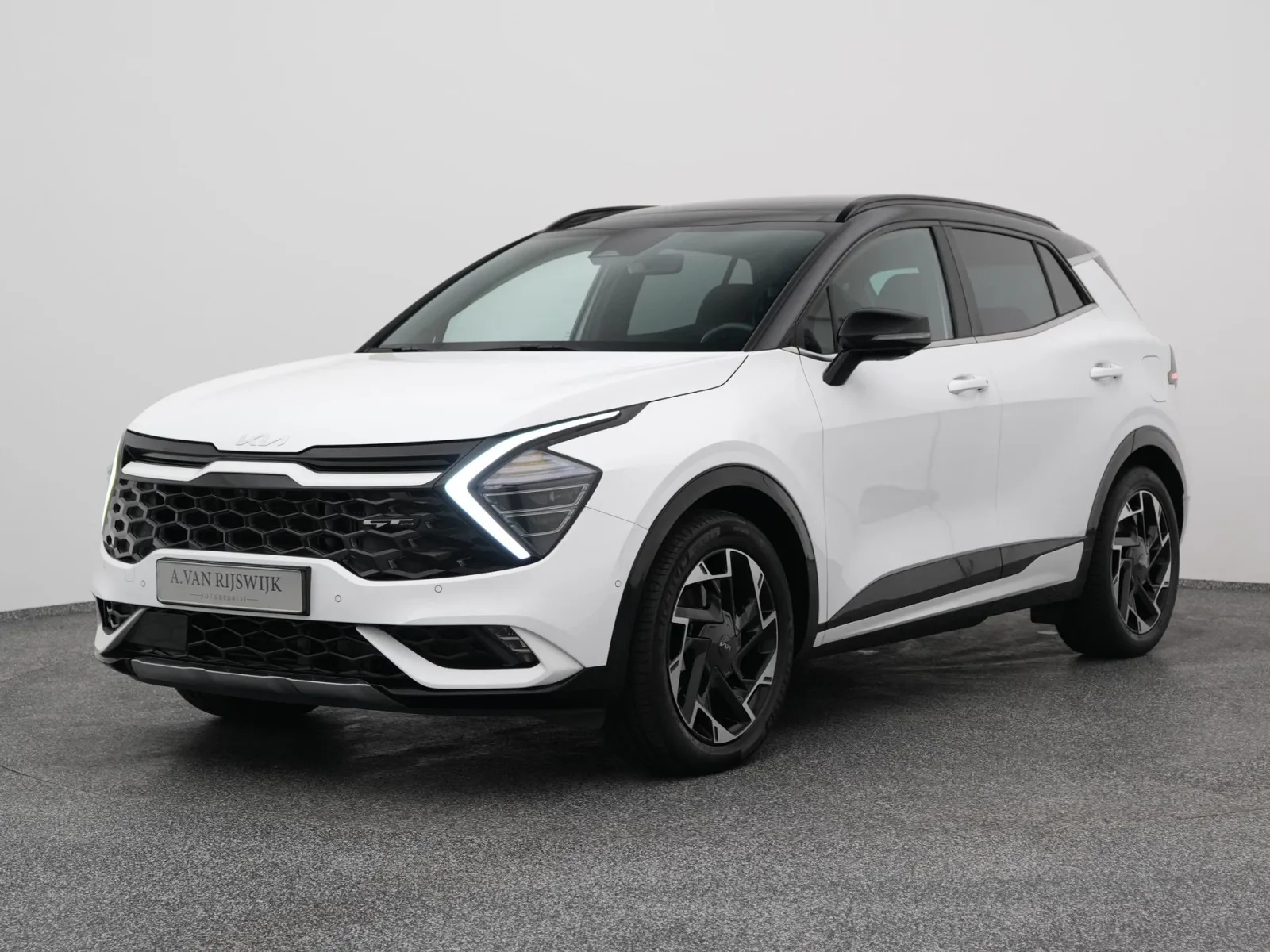Kia Sportage (2023) — foto 1
