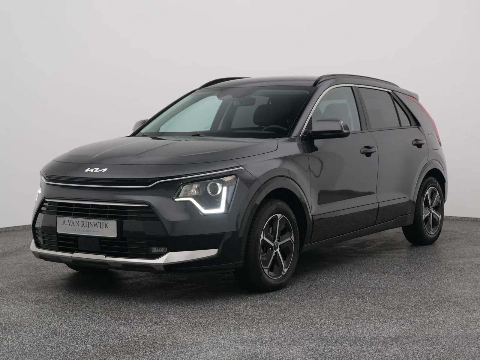Kia Niro (2024) — foto 1