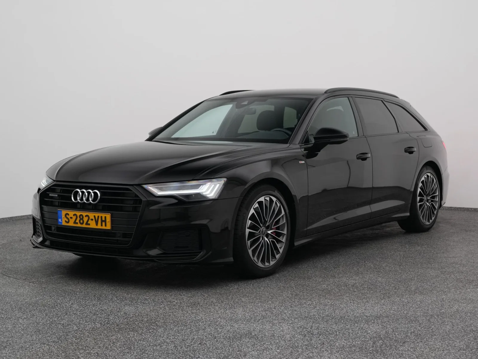 Audi A6 (2023) — foto 1