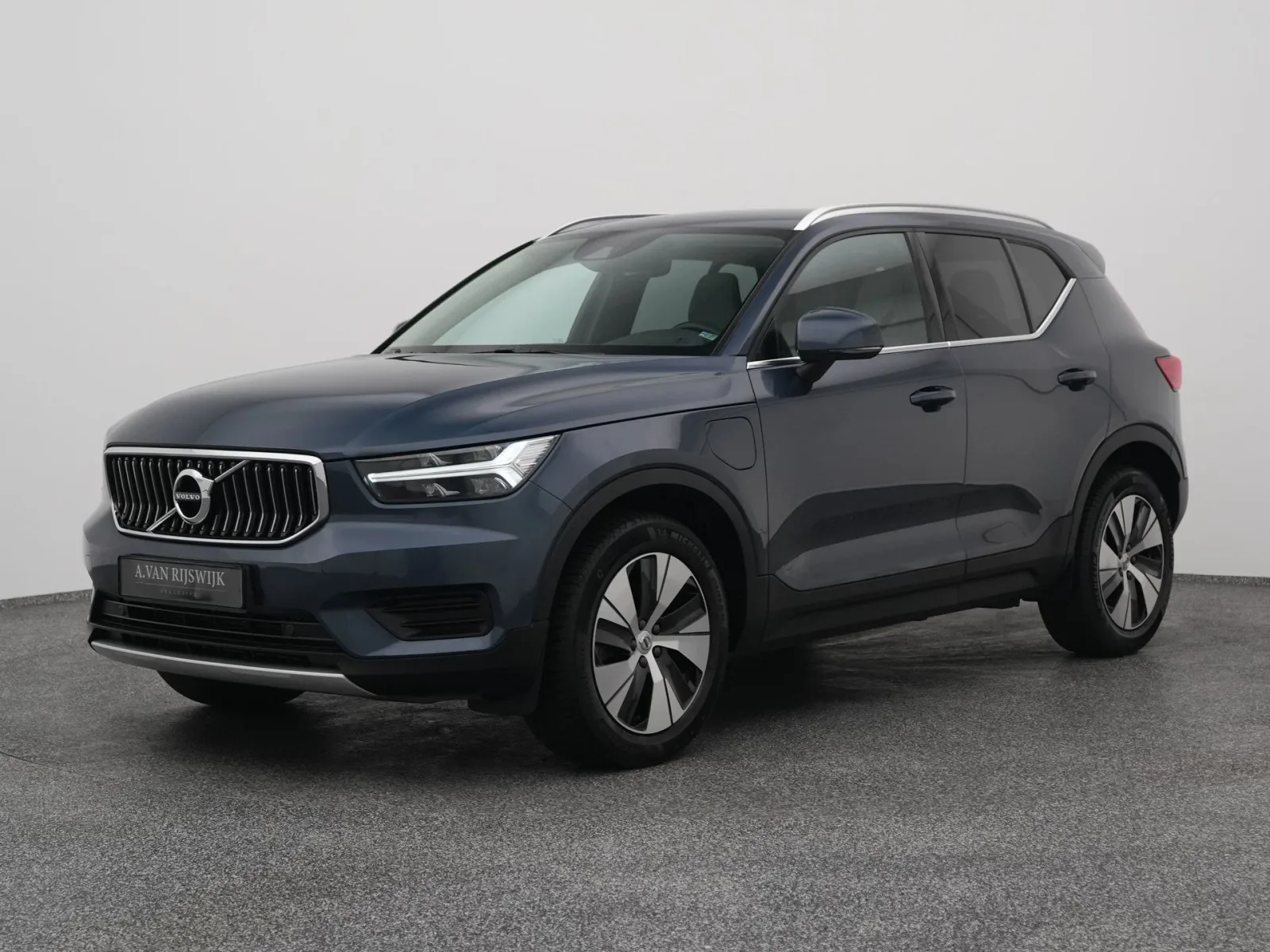 Volvo XC40 (2022) — foto 1