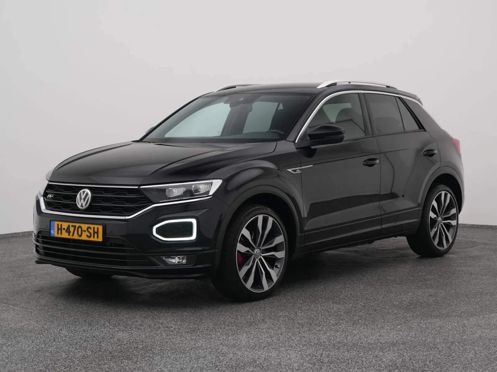 Volkswagen T-Roc (2020) — foto 1