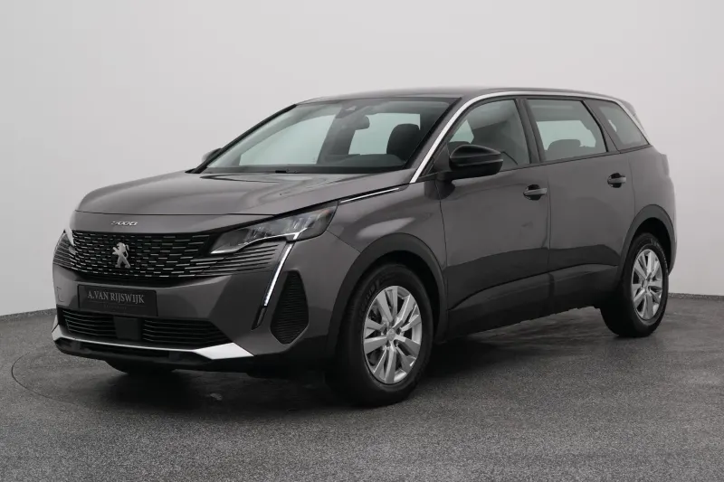 Peugeot 5008 (2022)