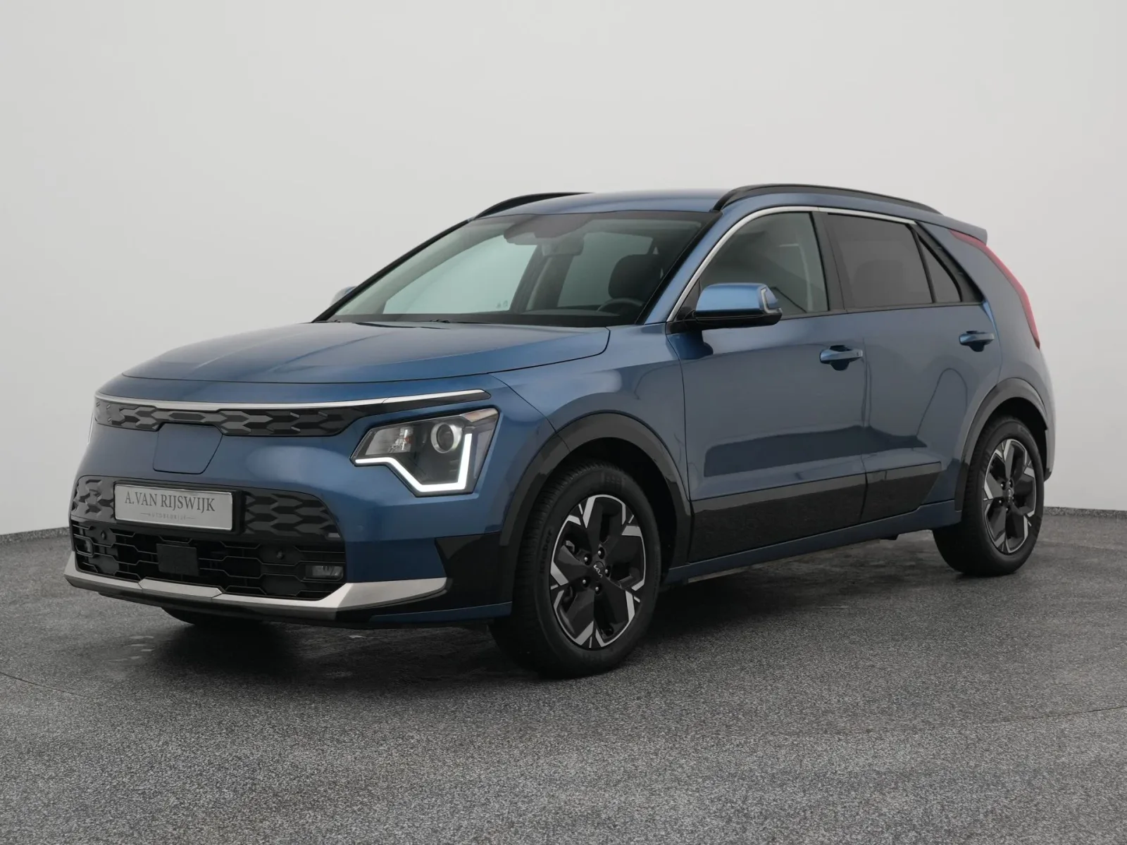 Kia Niro (2023) — foto 1