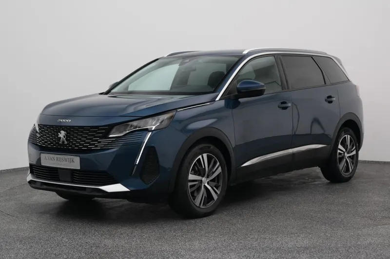 Peugeot 5008 (2021)
