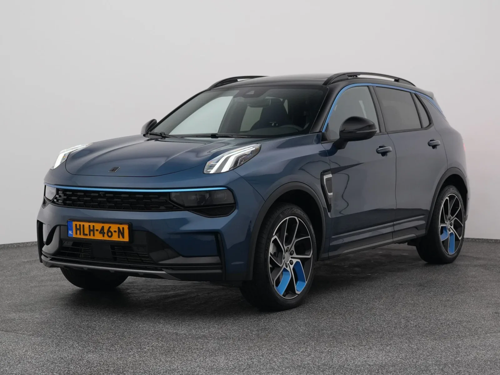 Lynk & Co 01 (2025) — foto 1