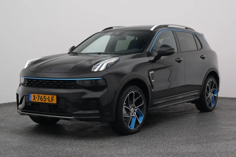Lynk & Co 01 (2024)