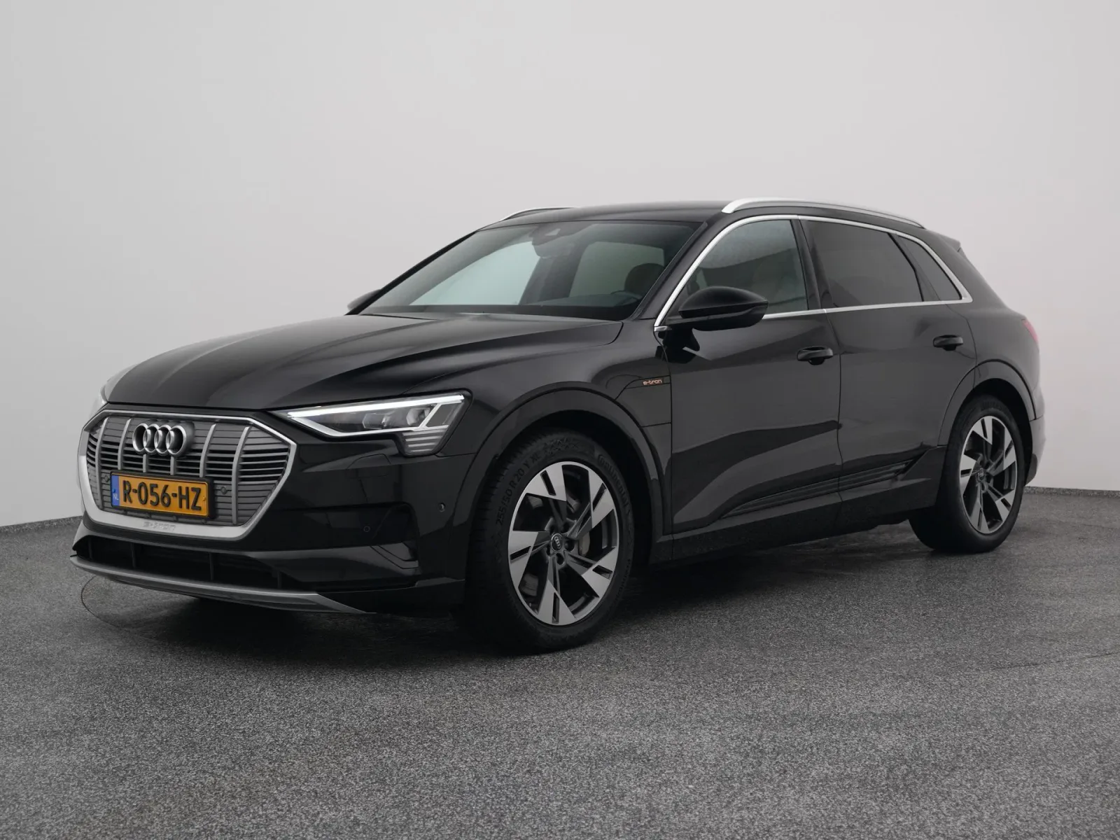 Audi e-tron (2022) — foto 1