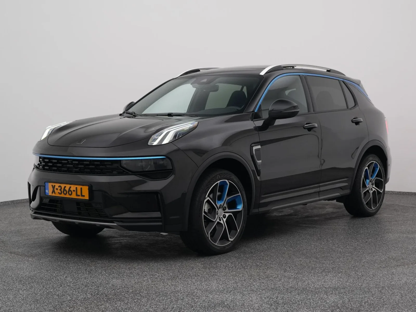 Lynk & Co 01 (2023) — foto 1