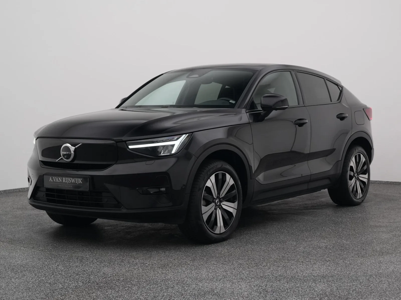 Volvo C40 (2022) — foto 1