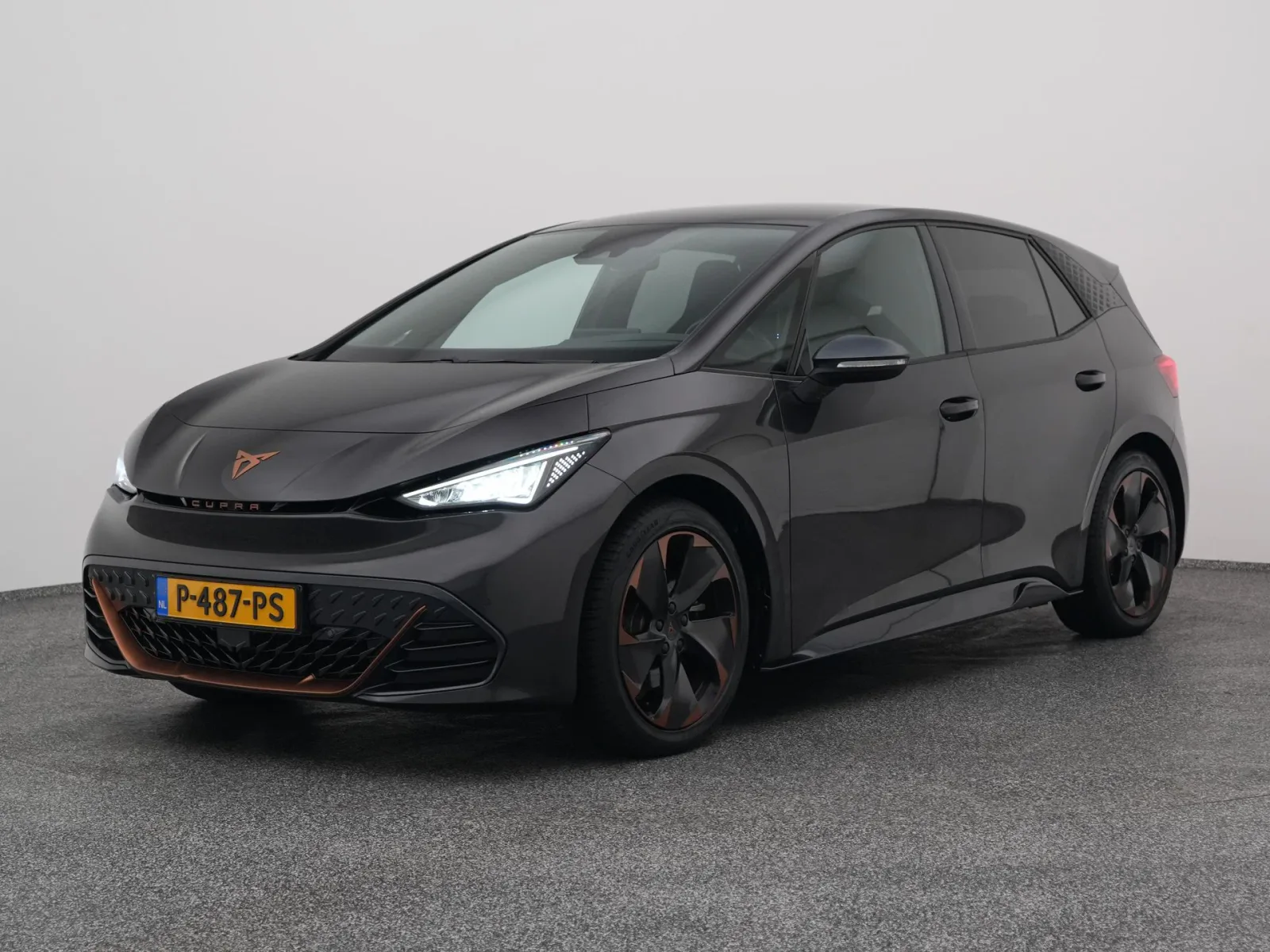 CUPRA Born (2022) — foto 1