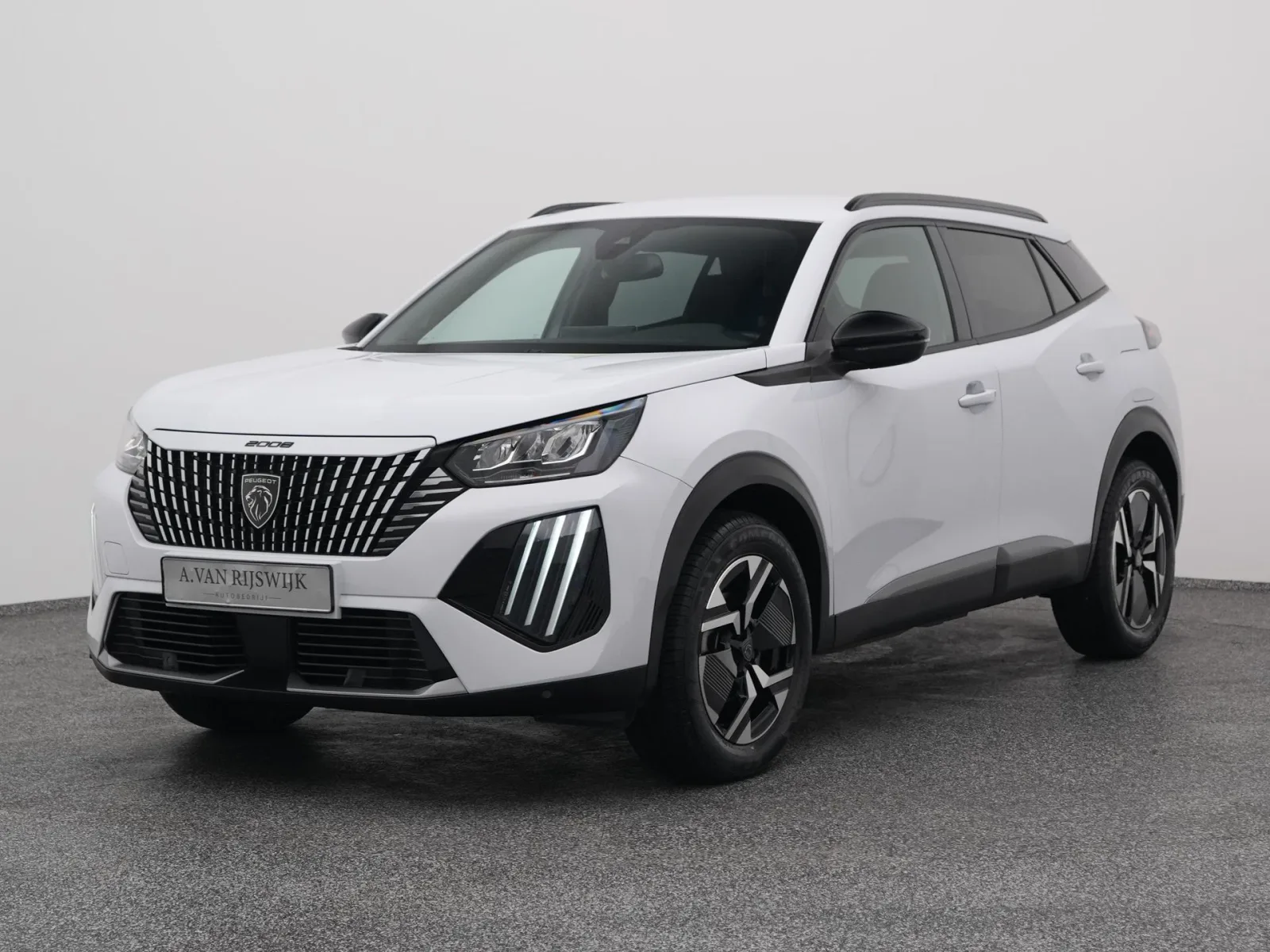 Peugeot 2008 (2023) — foto 1