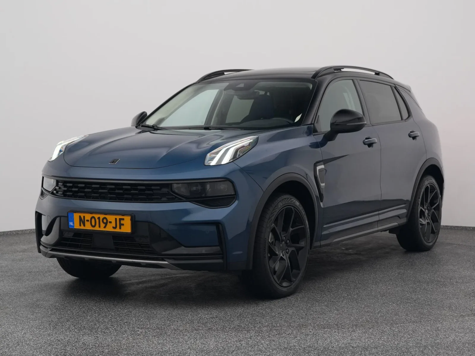 Lynk & Co 01 (2021) — foto 1