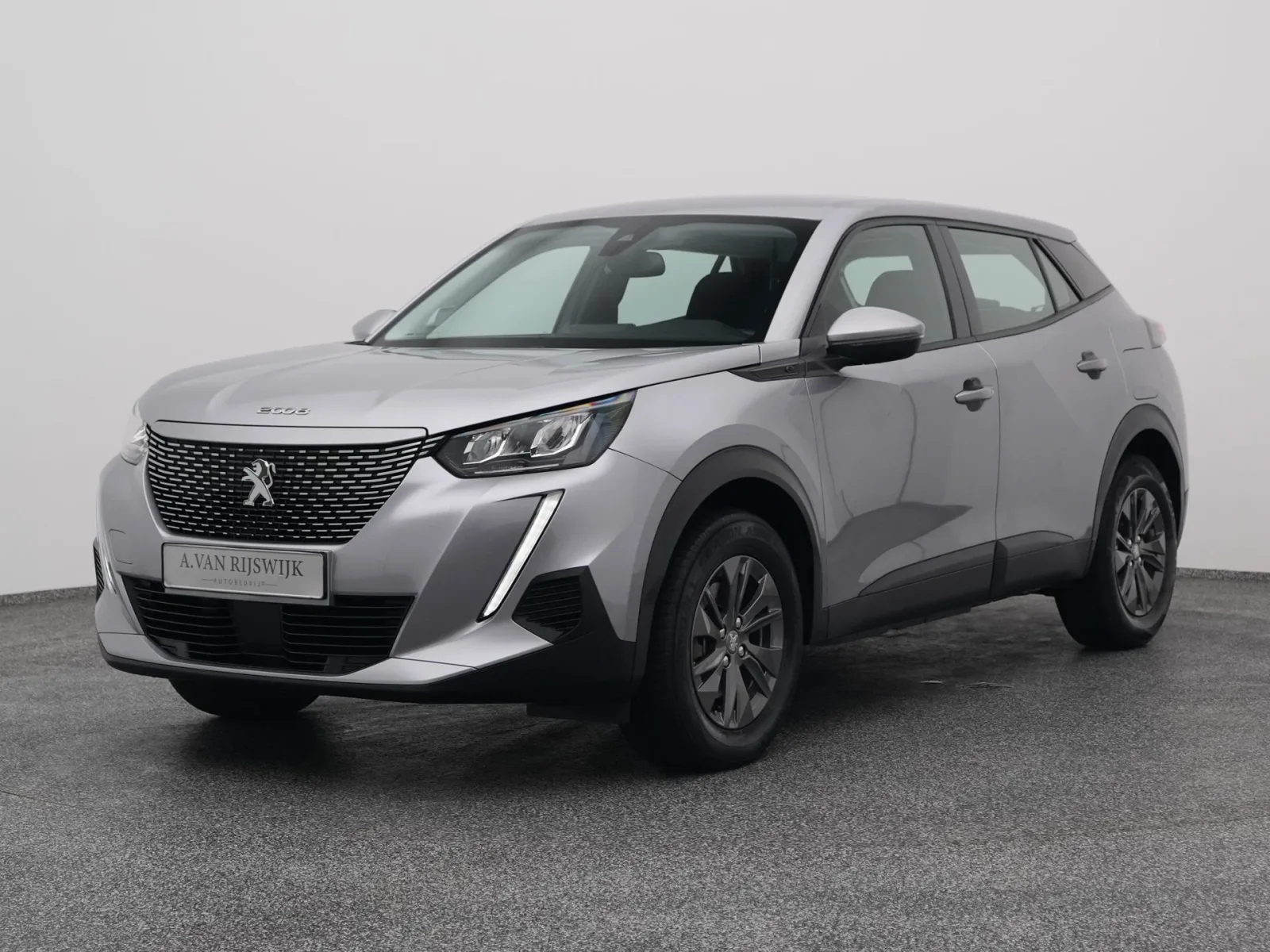 Peugeot e-2008 (2021) — foto 1