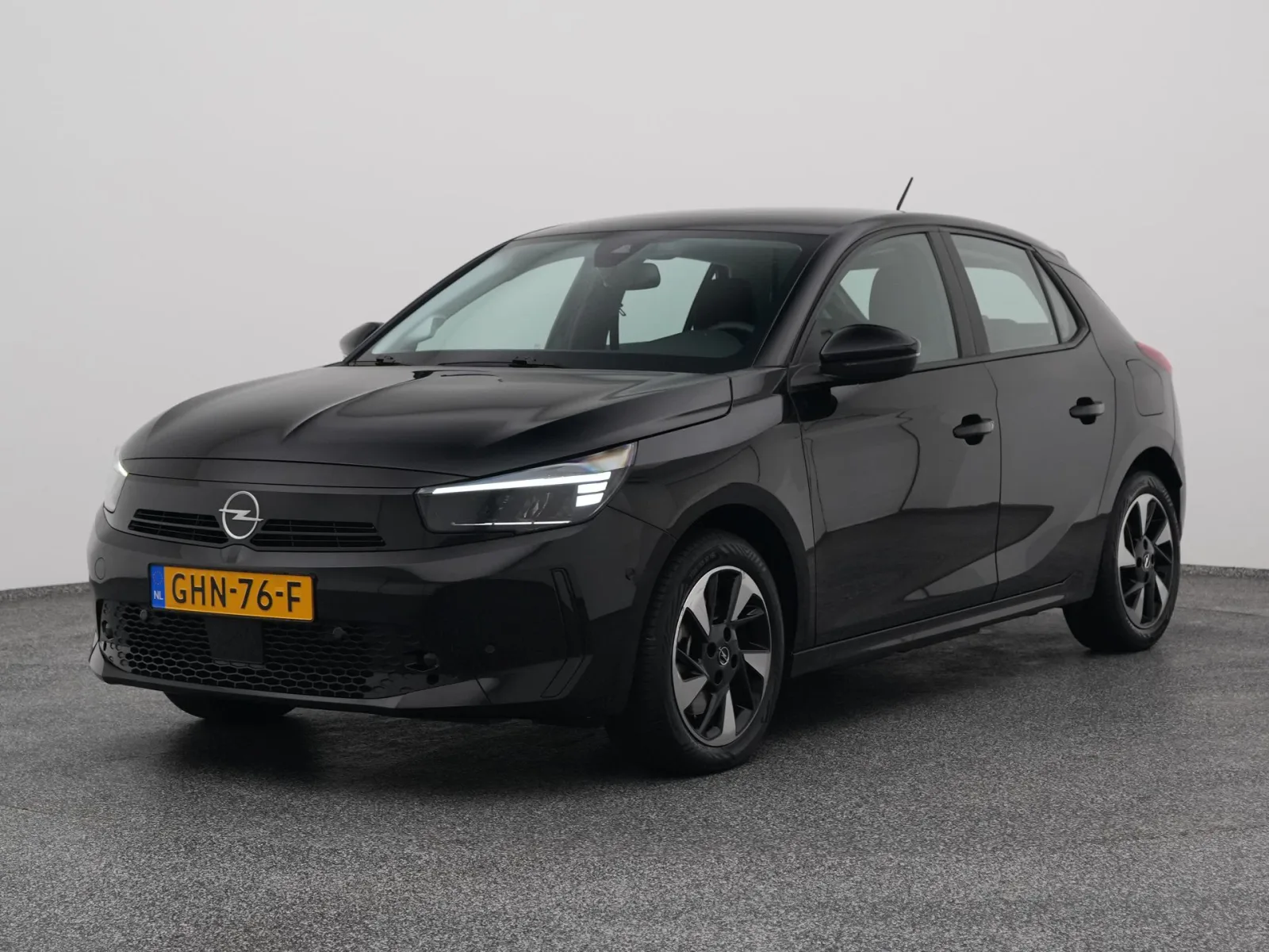Opel Corsa (2024) — foto 1