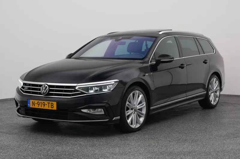 Volkswagen Passat (2022)