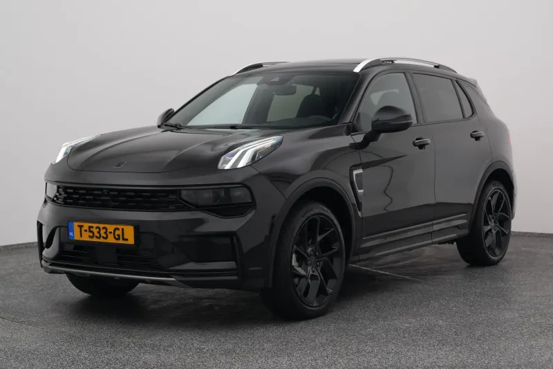 Lynk & Co 01
