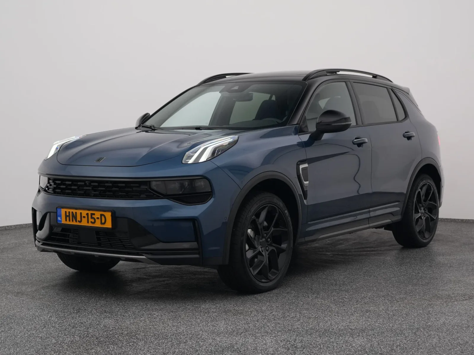 Lynk & Co 01 (2025) — foto 1