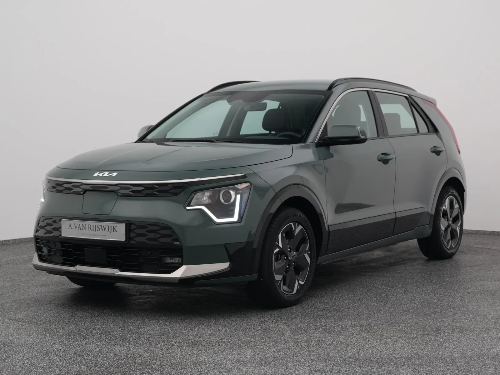 Kia Niro (2023) — foto 1