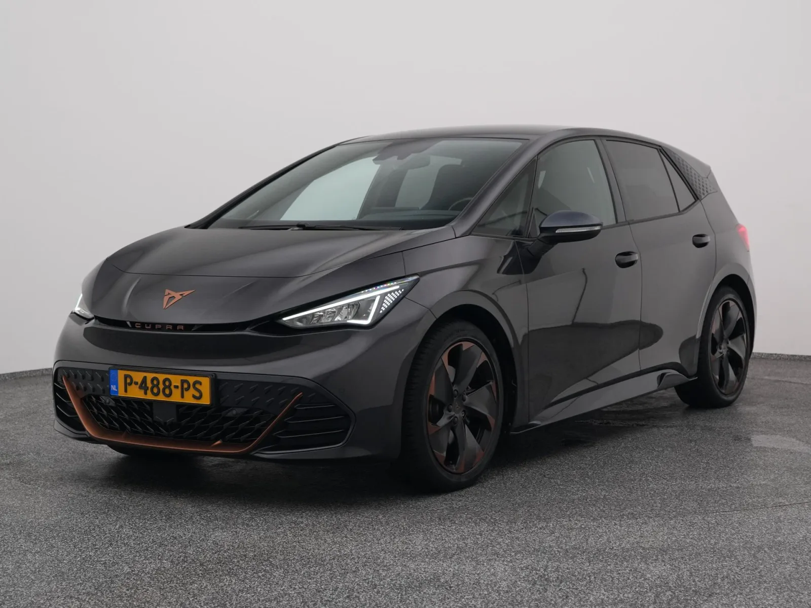 CUPRA Born (2022) — foto 1