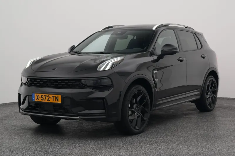 Lynk & Co 01 (2024)