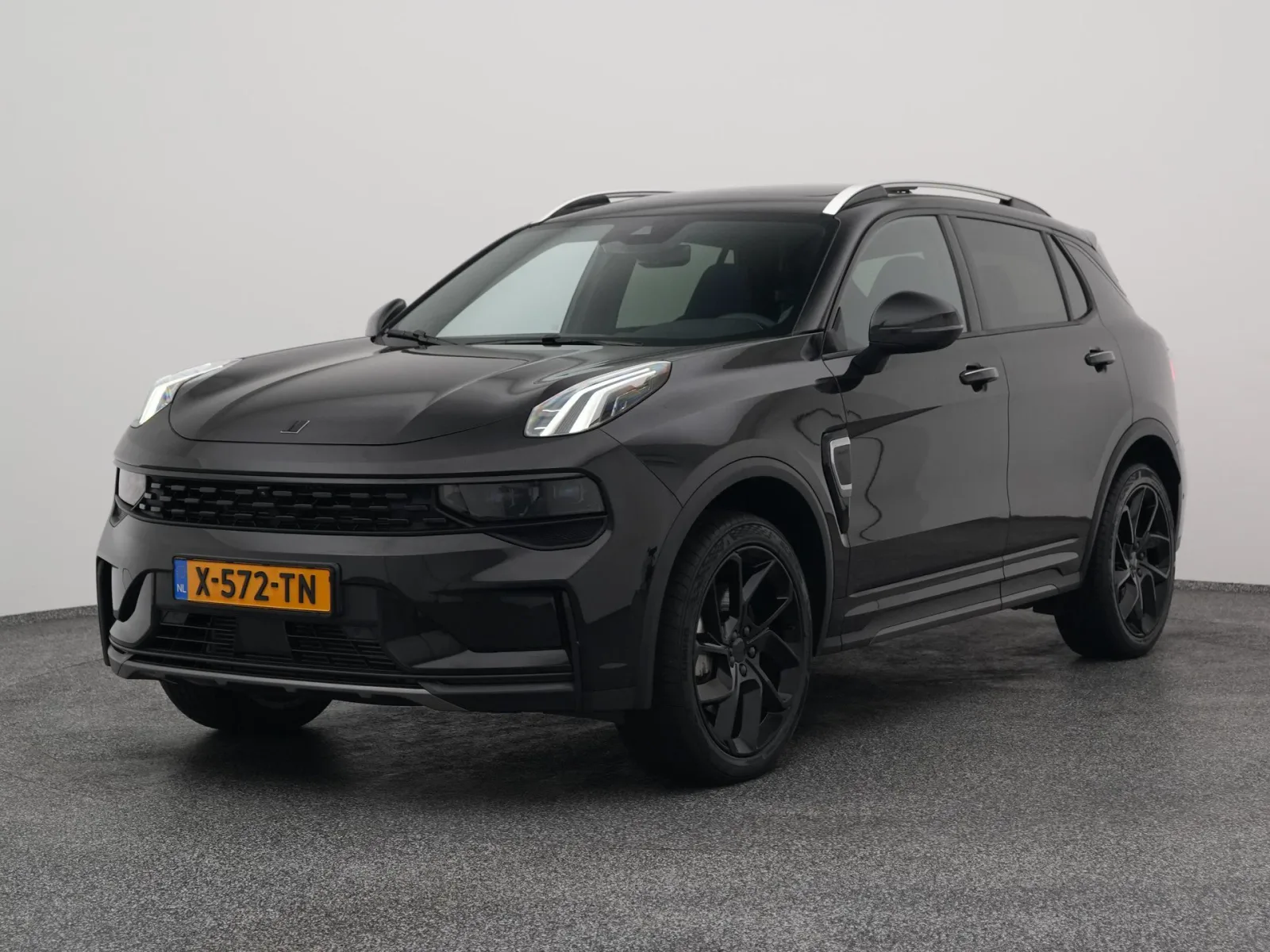 Lynk & Co 01 (2024) — foto 1