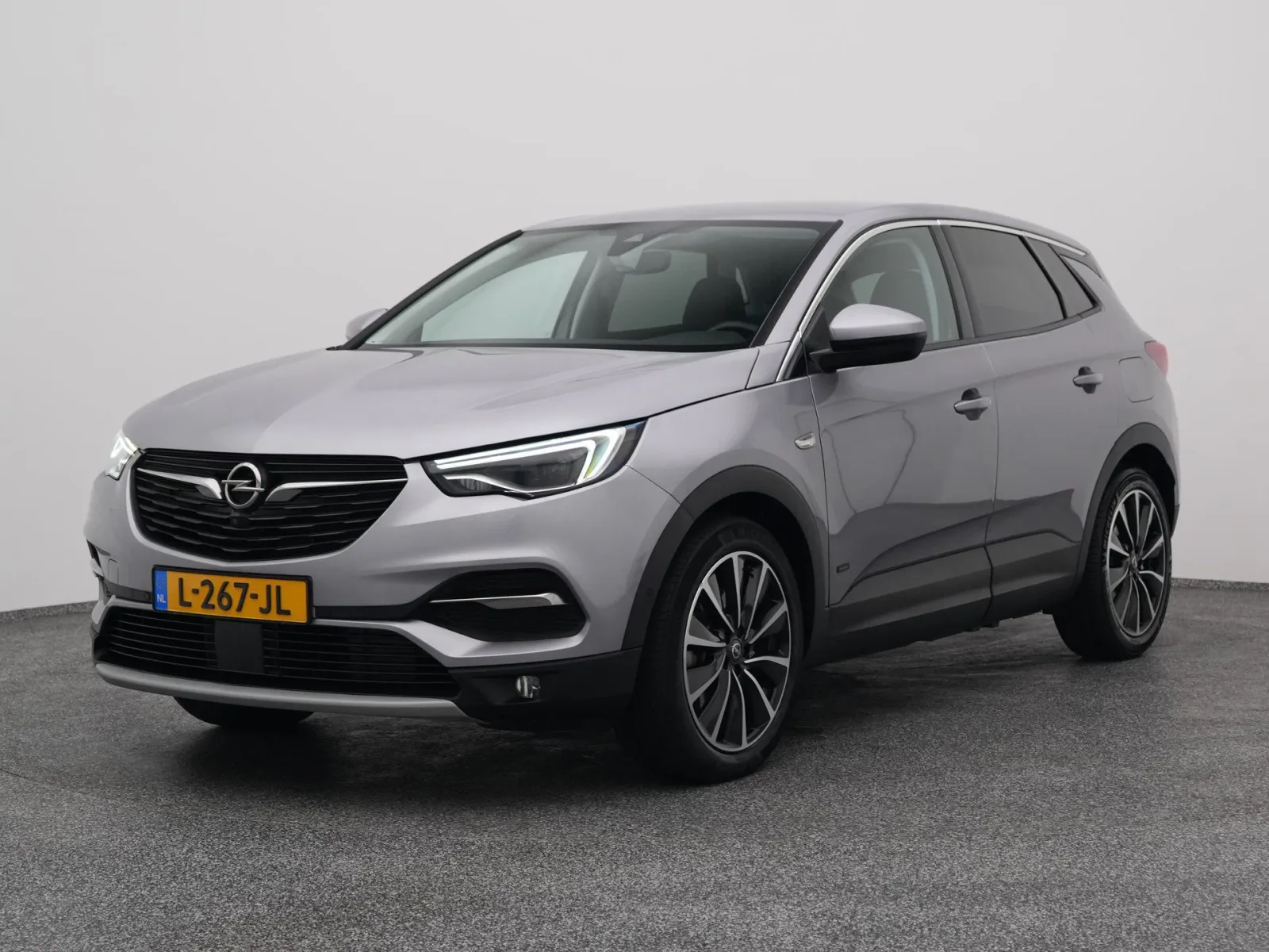 Opel Grandland (2021) — foto 1