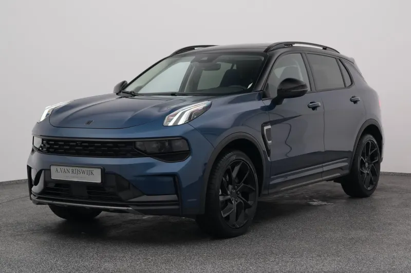 Lynk & Co 01 (2023)