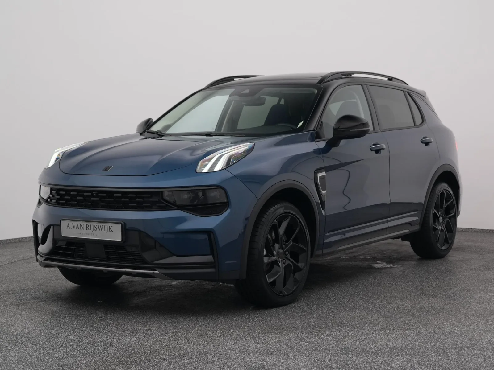 Lynk & Co 01 (2023) — foto 1