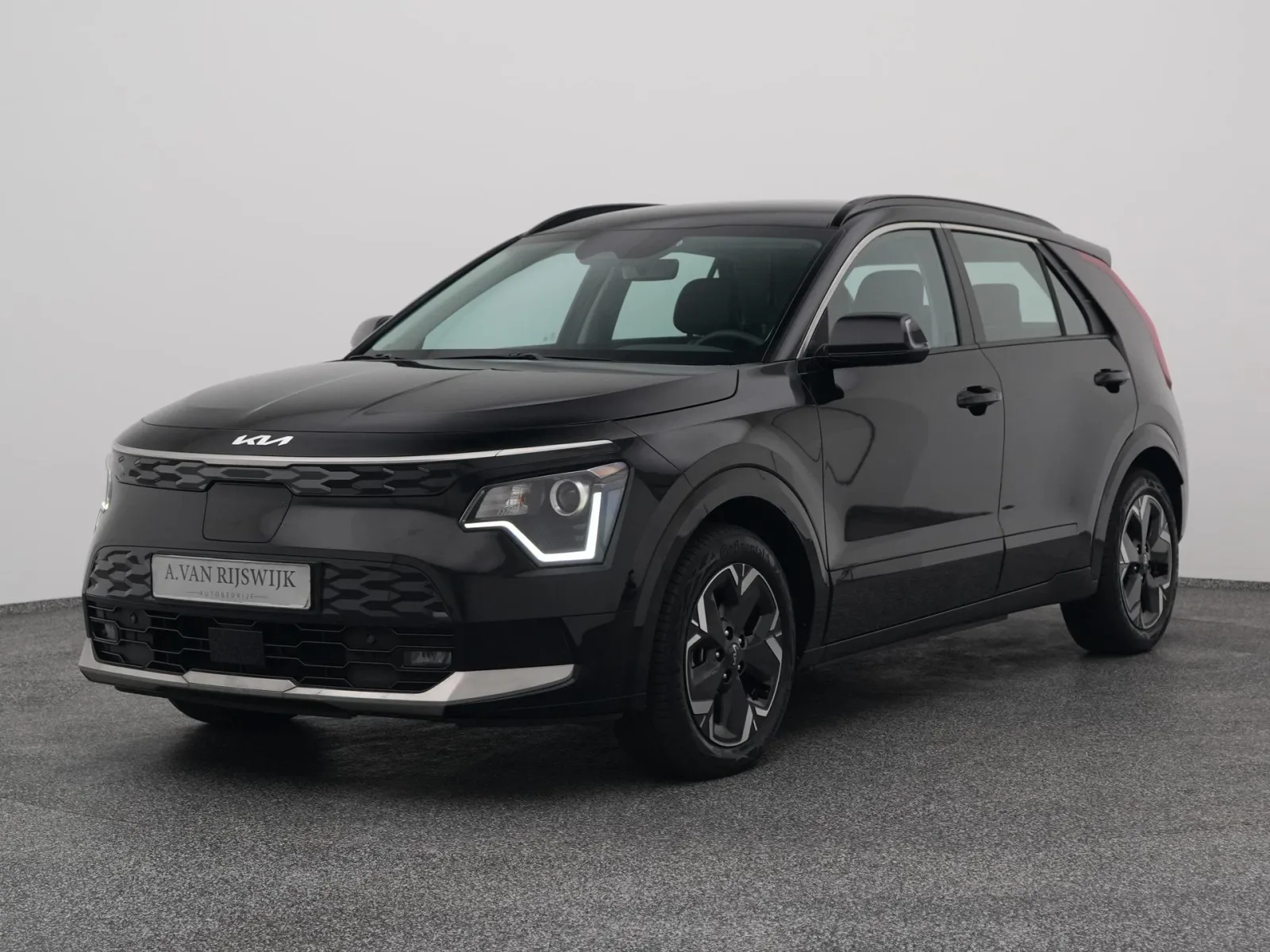 Kia Niro (2023) — foto 1