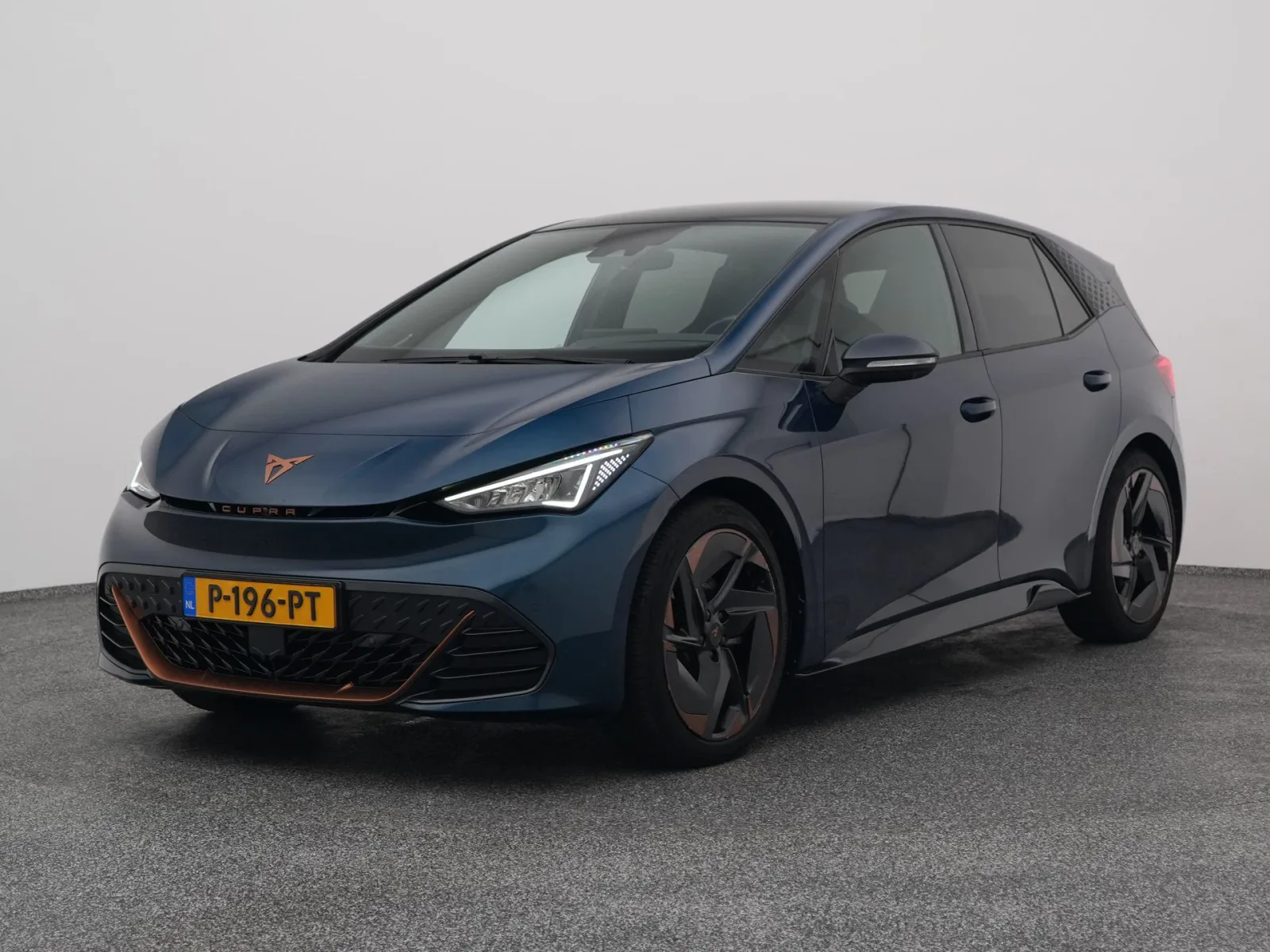 CUPRA Born (2022) — foto 1