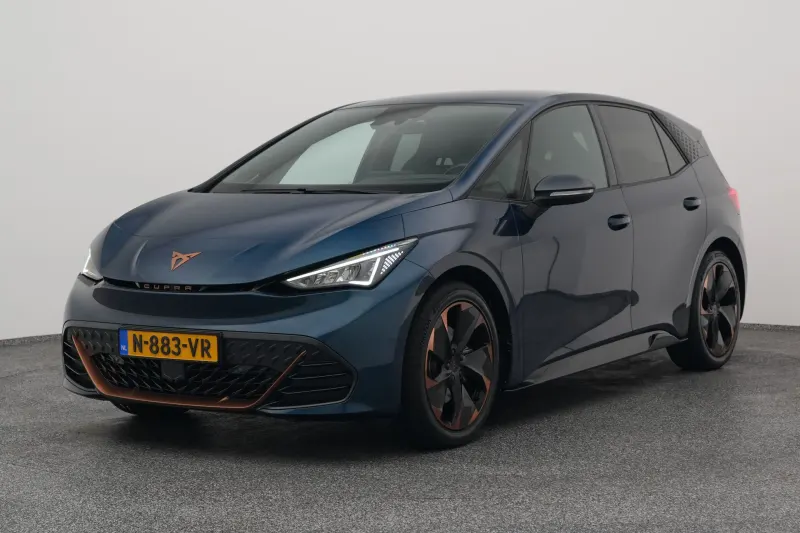CUPRA Born (2021)