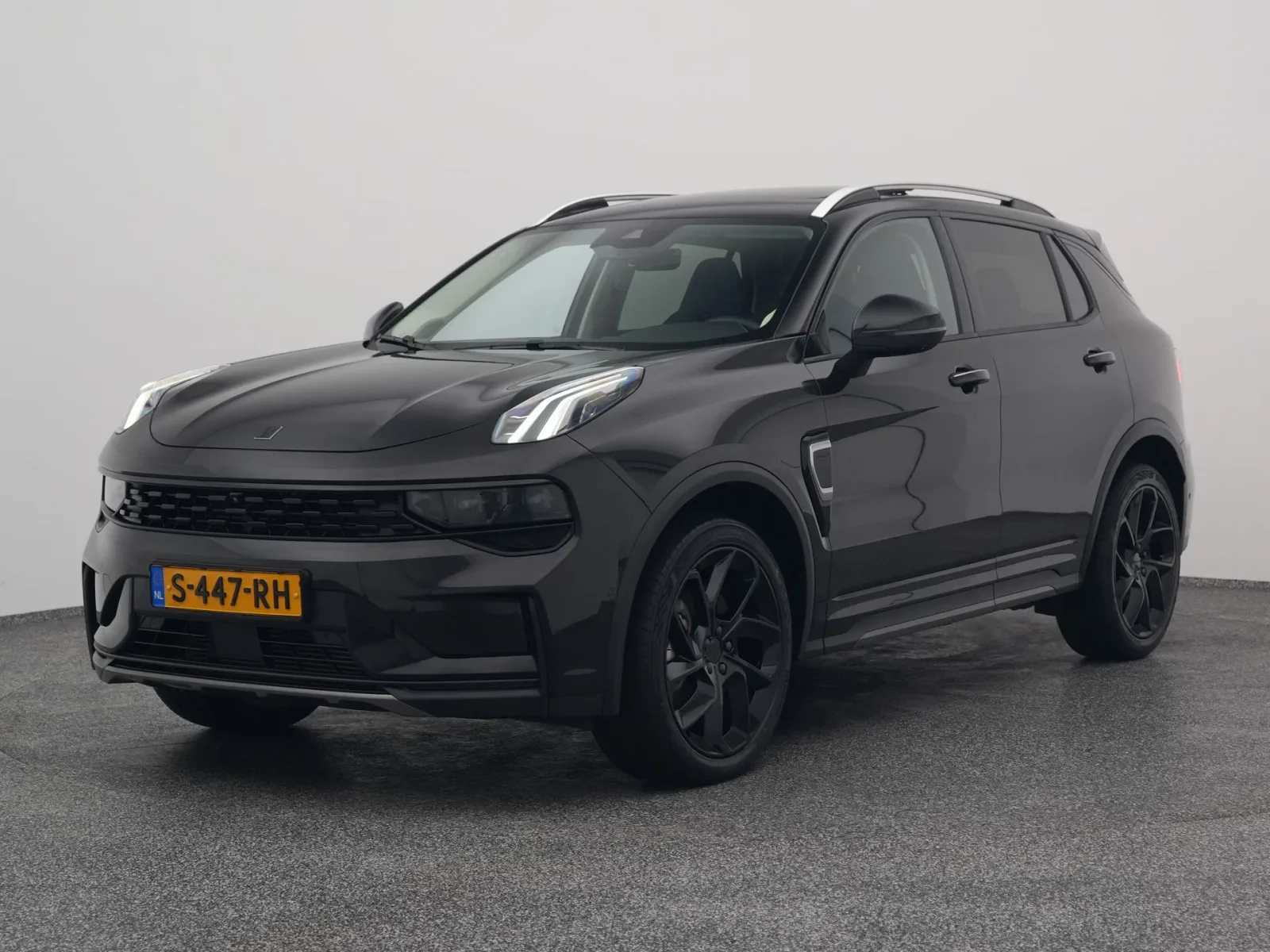 Lynk & Co 01 (2023) — foto 1